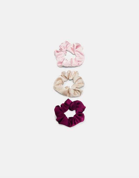 Stradivarius Set of 3 satin scrunchies in pink - view 1