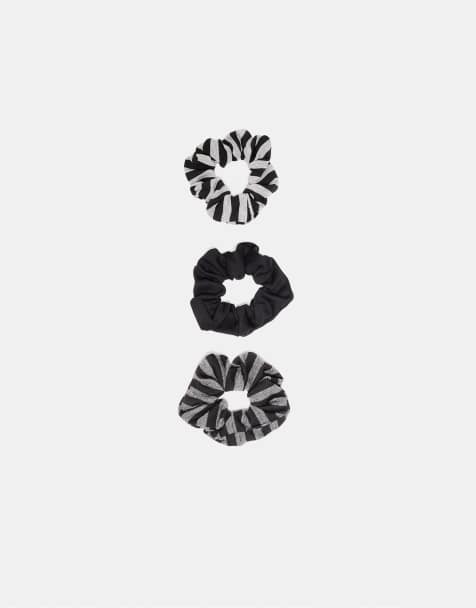Stradivarius Set of 3 scrunchies in black - view 1
