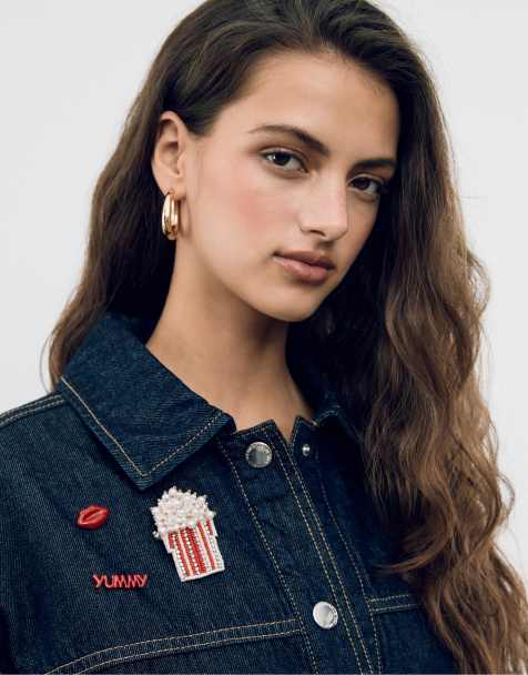 Stradivarius Set of 3 yummy popcorn badges in red - view 1