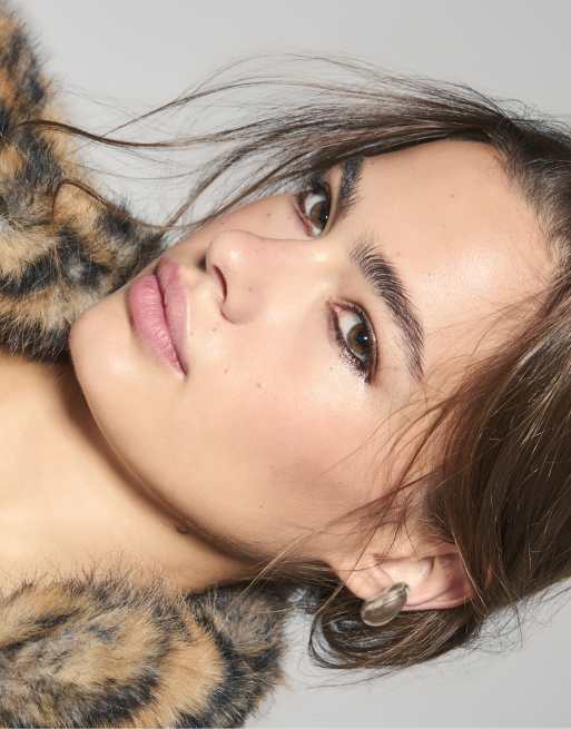Stradivarius Set of 6 mixed-colour hoop earrings in gold, 3 of 4