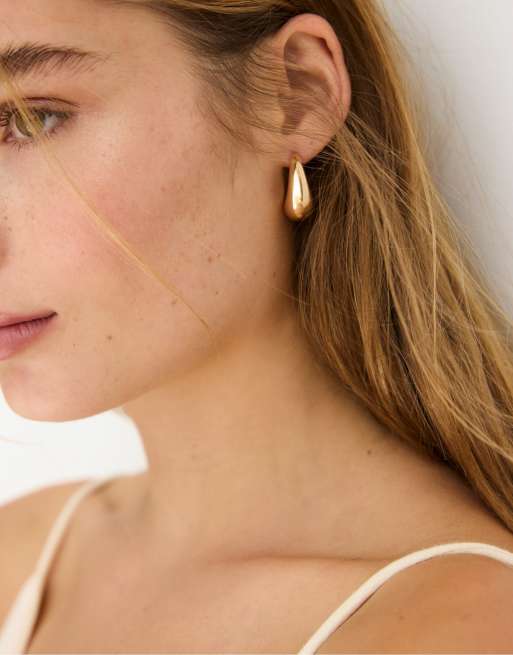 Stradivarius Set of 6 resin earrings in gold, 2 of 4