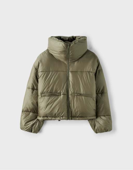 Stradivarius Shiny cropped down jacket in khaki, 6 of 7