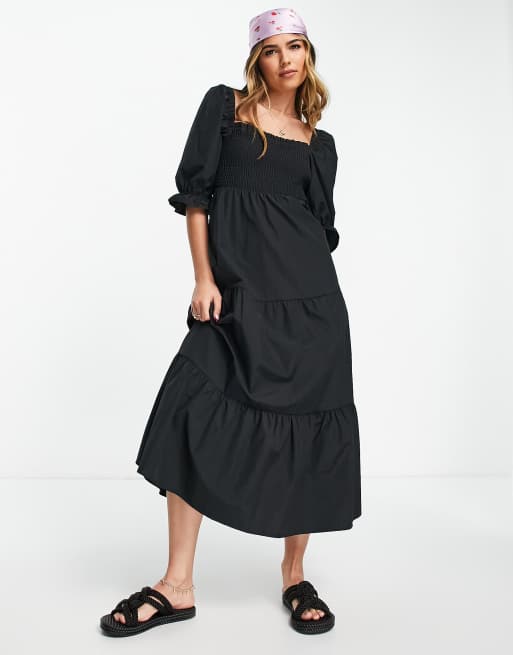 Stradivarius shirred poplin midi dress with puff sleeves in black | ASOS