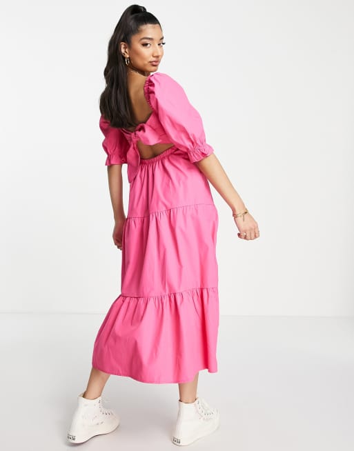 Stradivarius shirred poplin midi dress with puff sleeves in pink | ASOS