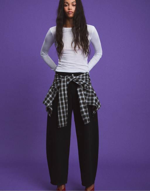 Stradivarius Shirt-effect belt in black, 2 of 4