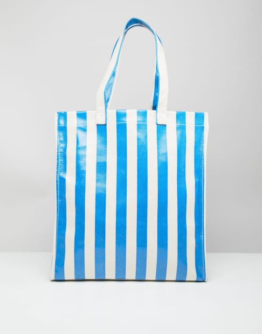 Stradivarius – Shopper mit auffälligem Streifenmuster