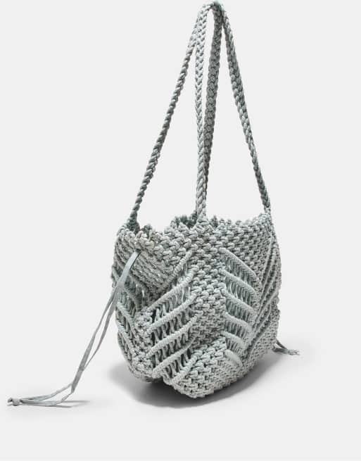 Stradivarius – Shopper-Tasche in Grau mit Metallic-Häkeldesign, 4 von 4
