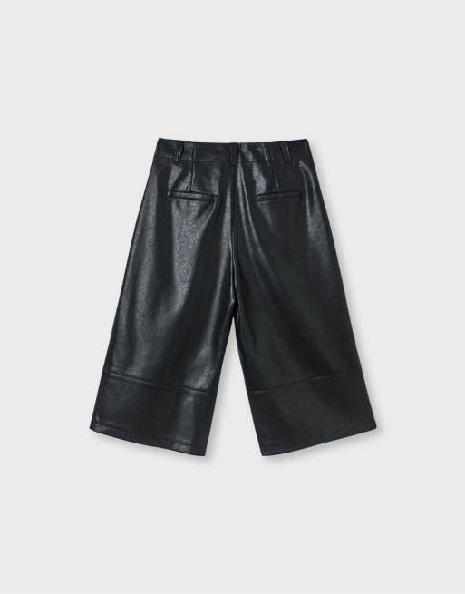 Stradivarius short bermuda à pinces noir, 7 de 7