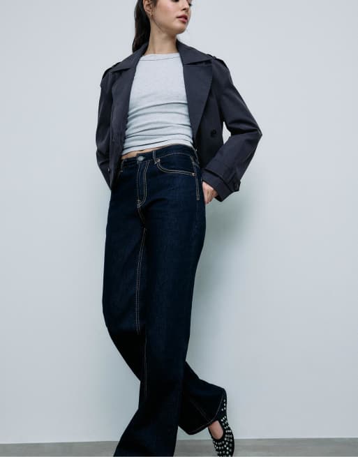 Stradivarius Short double-breasted trench coat in navy blue, 3 of 4