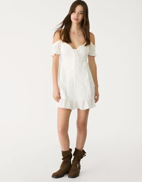 Stradivarius Short flowing embroidered dress in white - view 1