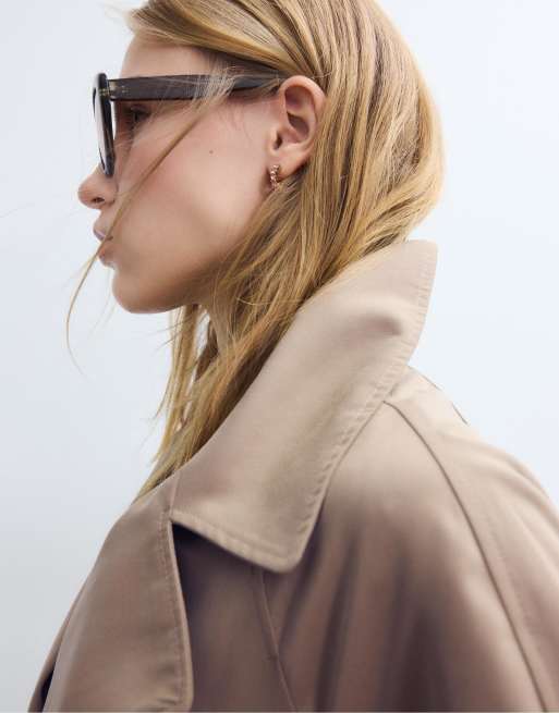 Stradivarius Short flowing trench coat with belt in khaki, 2 of 7