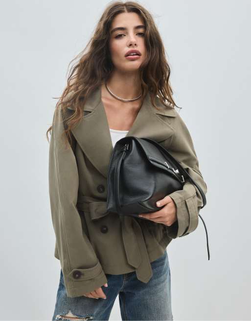 Stradivarius Short flowing trench coat with belt in khaki, 5 of 5