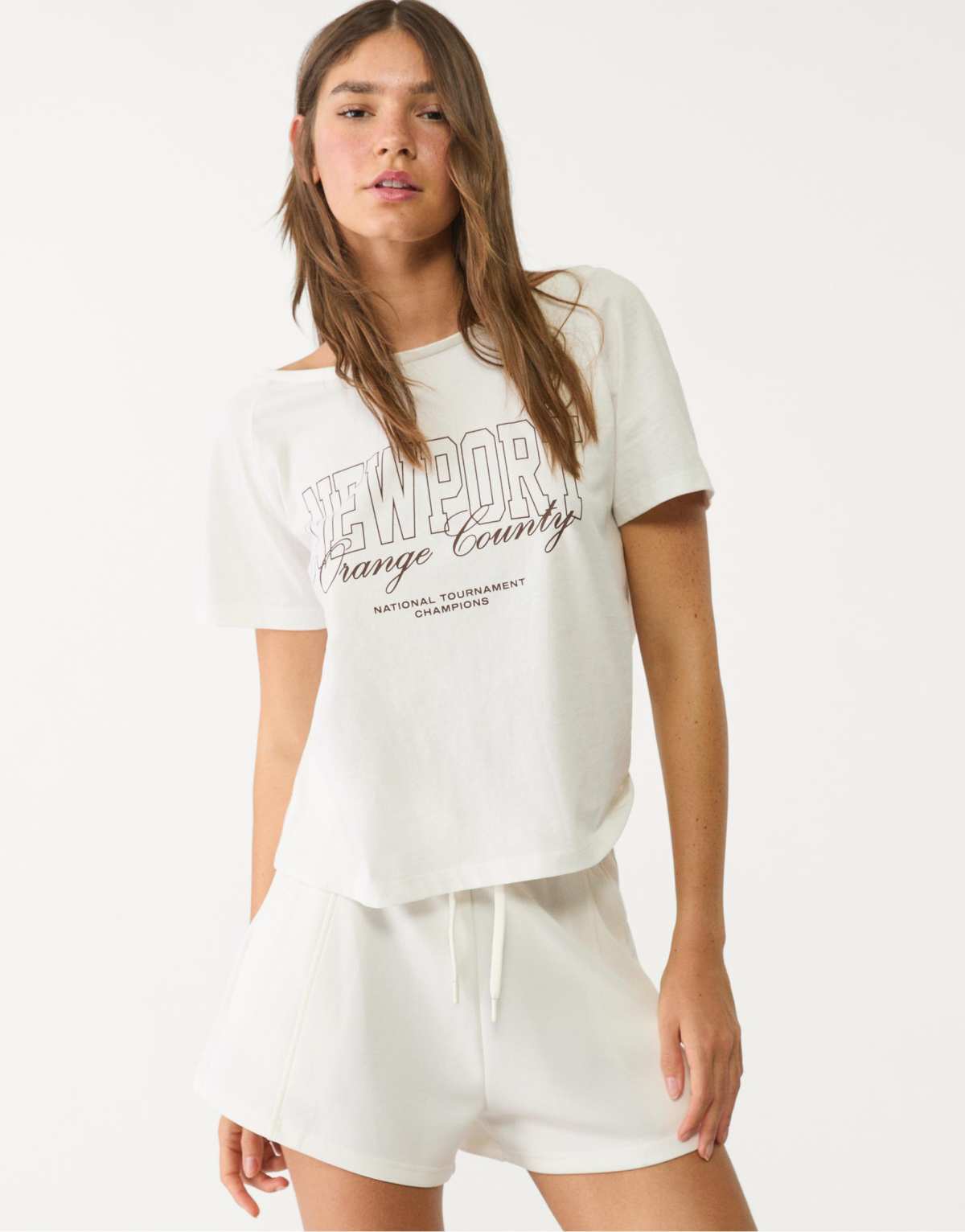 Stradivarius short sleeve newport t-shirt in ecru