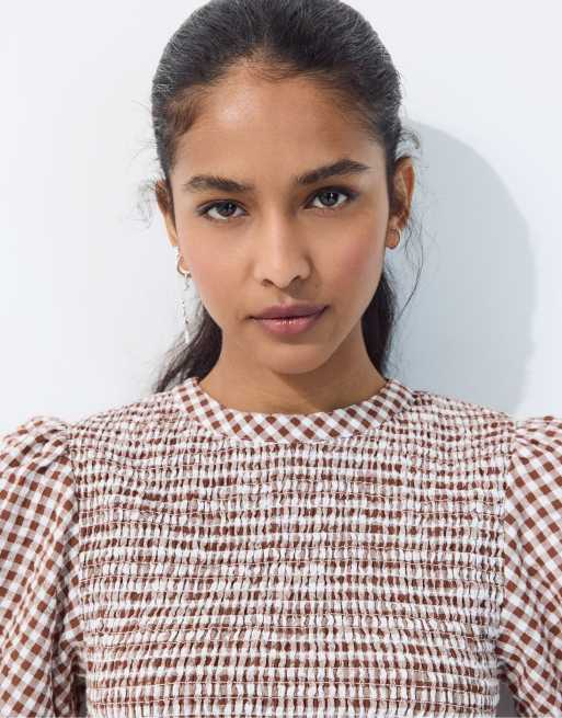 Stradivarius Short sleeve peplum blouse in brown, 4 of 7