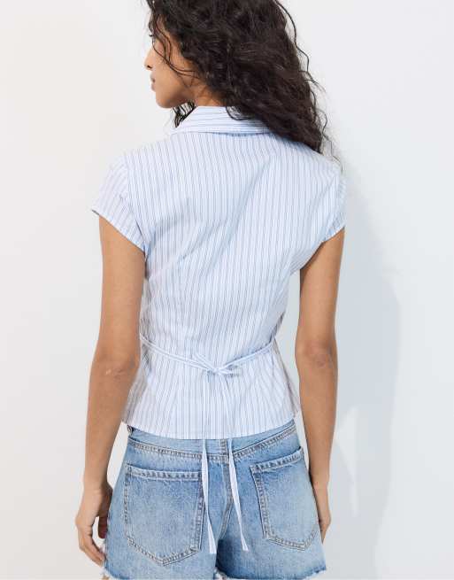 Stradivarius Short sleeve shirt with underbust seam in sky blue, 3 of 7