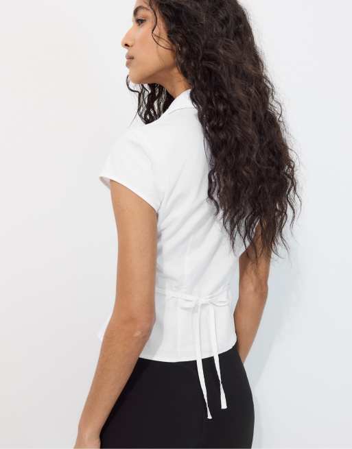 Stradivarius Short sleeve shirt with underbust seam in white, 3 of 7