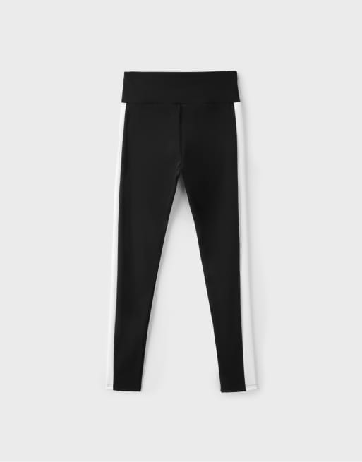Stradivarius Side-stripe leggings in black, 7 of 7