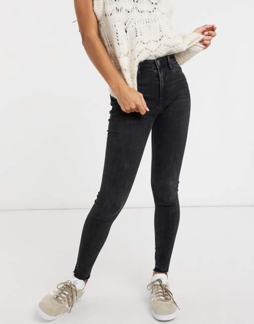 stradivarius split front mom jeans with stretch in black