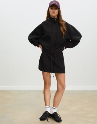 Stradivarius - Skort in Schwarz mit Kordelzug