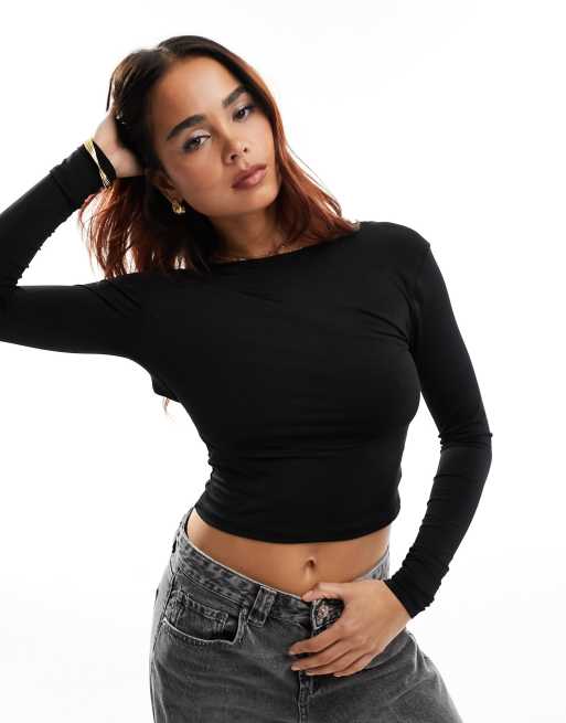 Stradivarius ribbed v neck long sleeve top in black