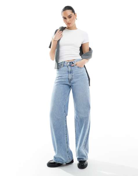 Stradivarius slim fit t-shirt in white - view 1