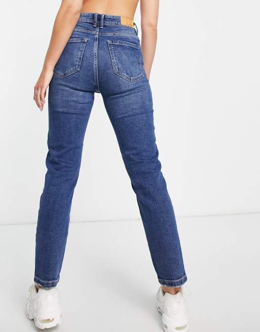 Stradivarius Petite Slim Mom Jean With Stretch In Authentic Blue