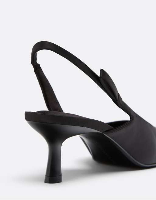 Stradivarius Slingback-Pumps mit Schleife in Schwarz, 5 von 6