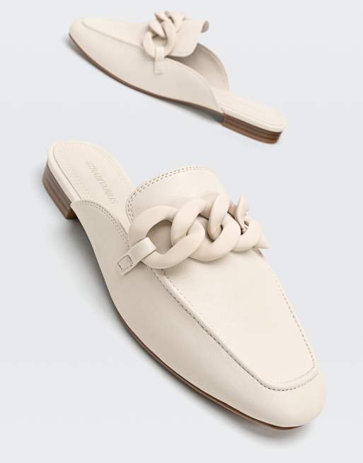 Stradivarius slip on mules with chain detail in cream , 2 of 4