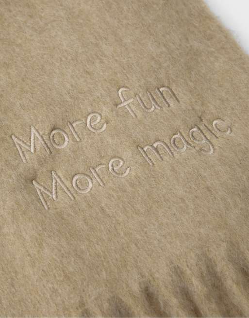 Stradivarius Slogan-Schal in Stone, 4 von 4
