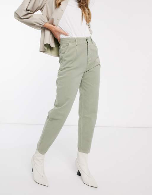 Stradivarius slouchy jeans in khaki | ASOS