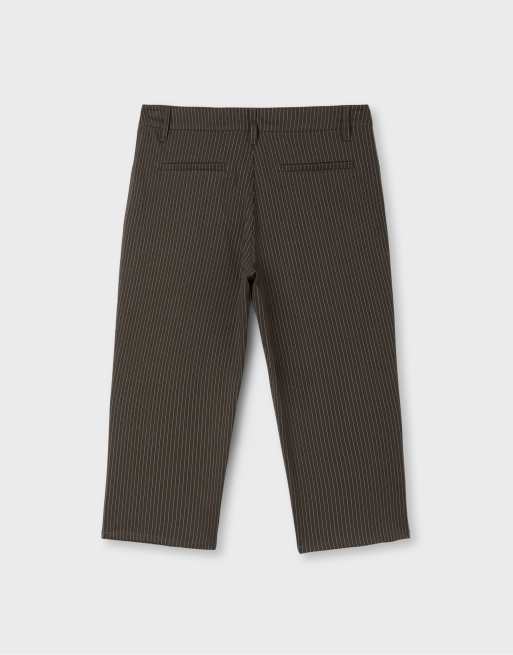 Stradivarius smart capribyxor i brunt, 7 av 7