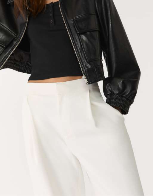 Stradivarius smart culottes with darts in ecru, 3 of 4