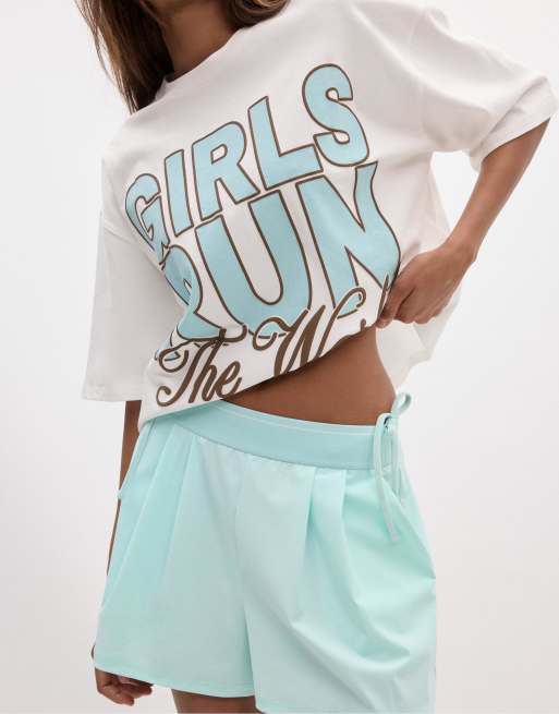 Stradivarius Smart shorts with elasticated waistband in pastel green, 2 of 4