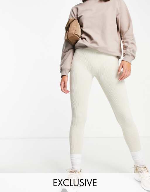 Stradivarius - Sømløse leggings i beige ribstrik