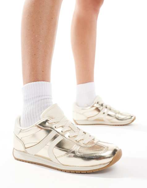 Stradivarius sneakers in gold - view 1