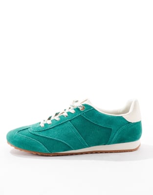 Stradivarius Sneakers
