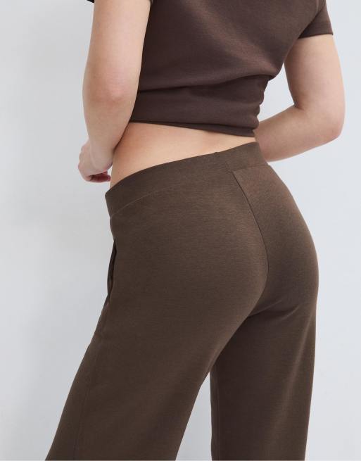 Stradivarius Soft-touch formal joggers in brown, 4 of 4