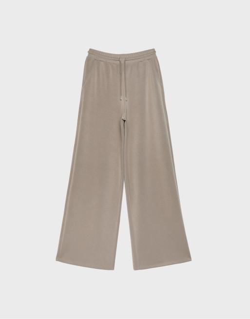 Stradivarius Soft-touch palazzo trousers in beige, 6 of 7