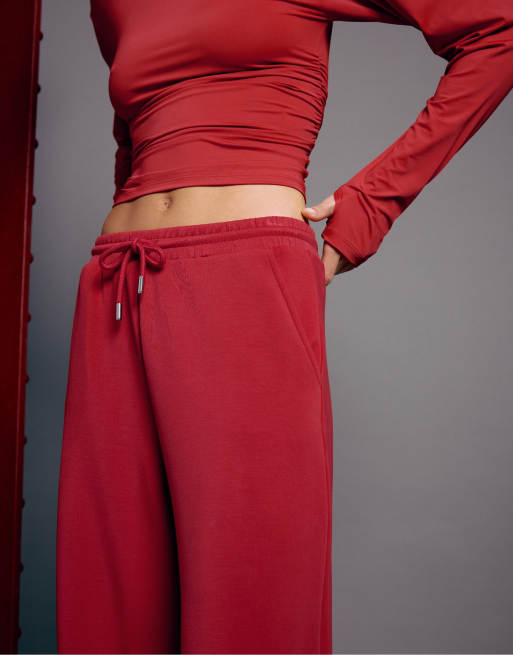 Stradivarius Soft-touch palazzo trousers in red, 4 of 7