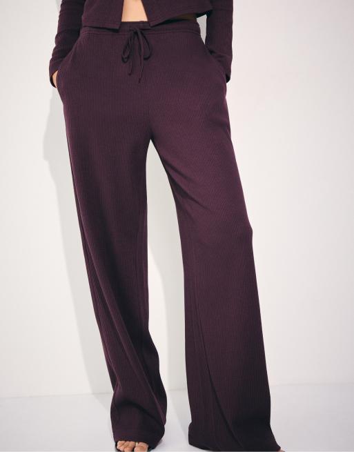 Stradivarius Soft-touch ribbed trousers in aubergine, 2 of 7