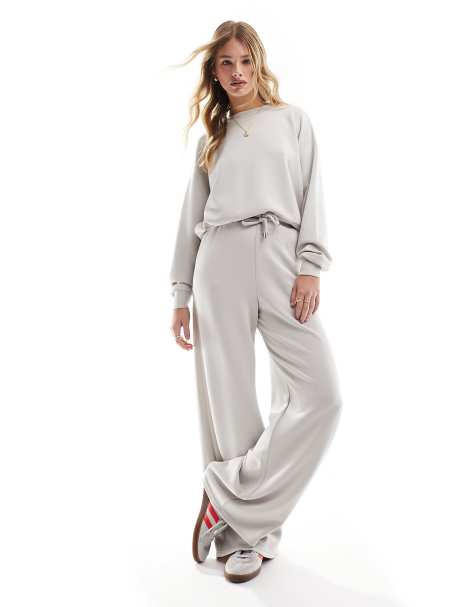 Stradivarius soft touch wide leg trackies in ice (part of a set) - view 1