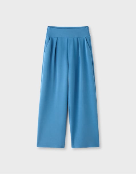 Stradivarius Soft-touch wide-leg trousers with darts in electric blue - view 1