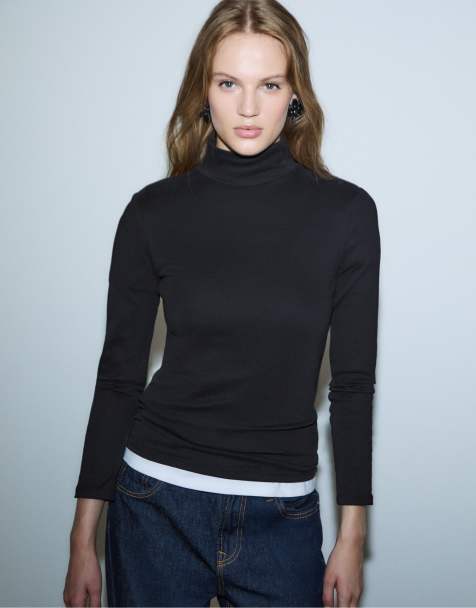 Stradivarius - Sort basis-T-shirt med høj hals - view 1