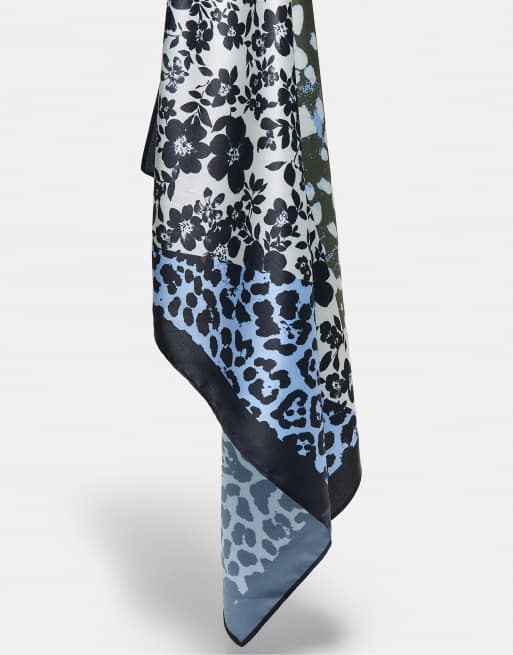 Stradivarius - Sort tørklæde med blandet print, 4 af 4