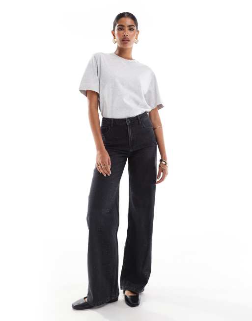 Stradivarius - Sorte jeans med vide ben og hotfix-rhinsten