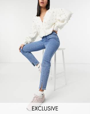 Stradivarius split front mom jeans with stretch in blue - ASOS Price Checker