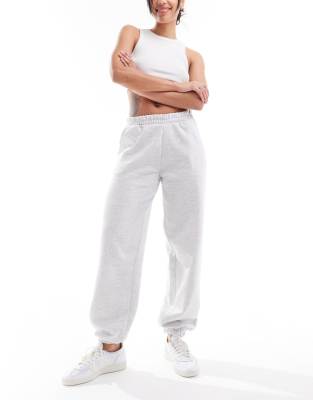 Stradivarius sport baggy sweatpants in gray 