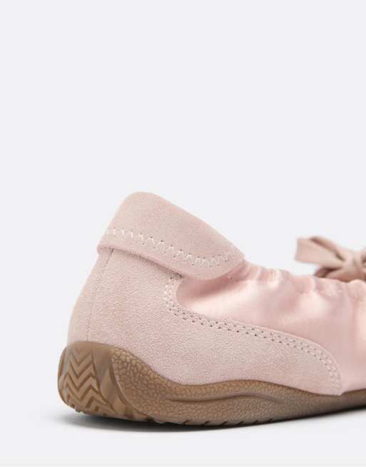 Stradivarius – Sports – Rosa ballerinaskor med läderdetaljer, 4 av 4