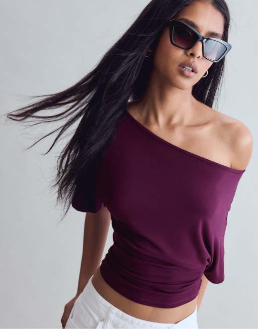 Stradivarius Square cateye glasses in black, 2 of 5