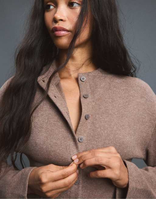 Stradivarius Stand-collar knit cardigan in brown, 4 of 7